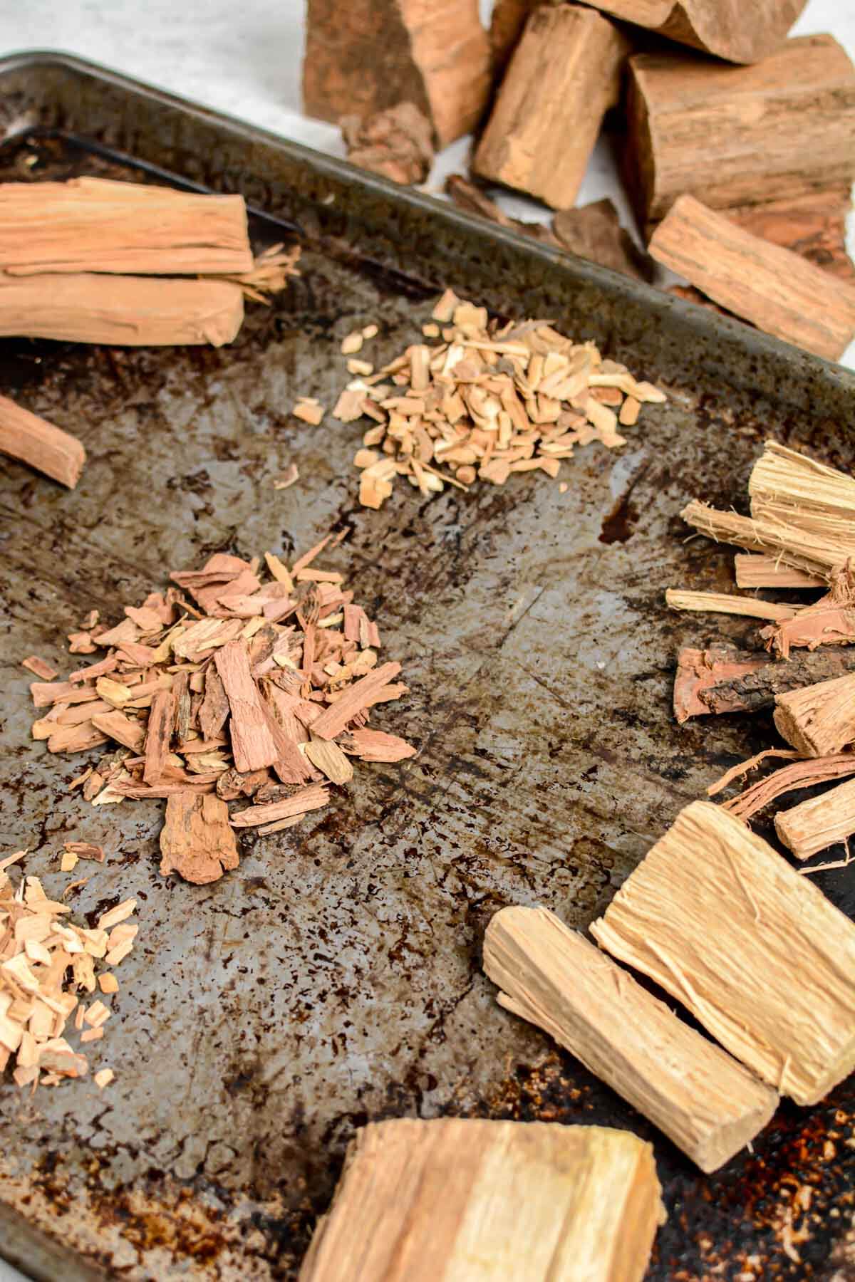 Poultry Perfection: Best Wood for Smoking Chicken - Tips for Using Apple Wood in Smoking