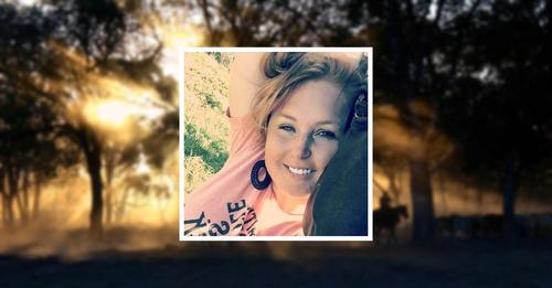 Jennalea Hill Death & Obituary: Pleasanton TX Jennalea Hill, LVT Head Veterinary Technician passed Away in Single-Car Accident